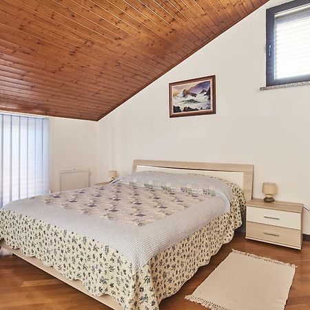 Lovely Roses Apartment Umag Exterior photo